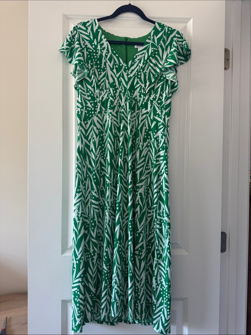 NorthStyle Green and White Flutter-Sleeve Maxi Dress
